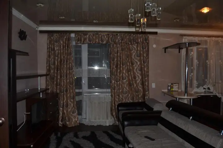Караганда: Sunrise apartment on Boulevard Mira 17a