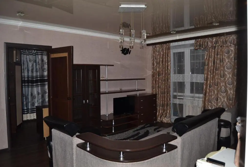 Караганда: Sunrise apartment on Boulevard Mira 17a