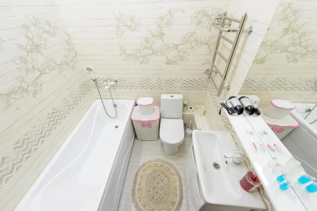 Алматы: Apartment on Zhetysuskaya 4 app 90