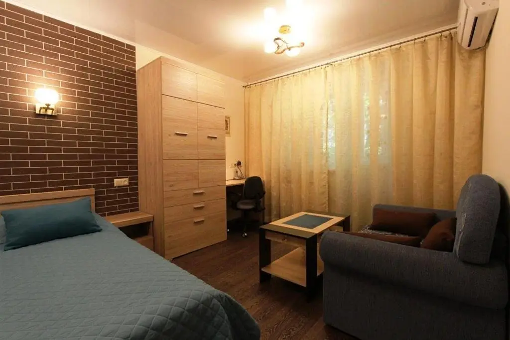 Алматы: Nadezhda Apartments near Circus