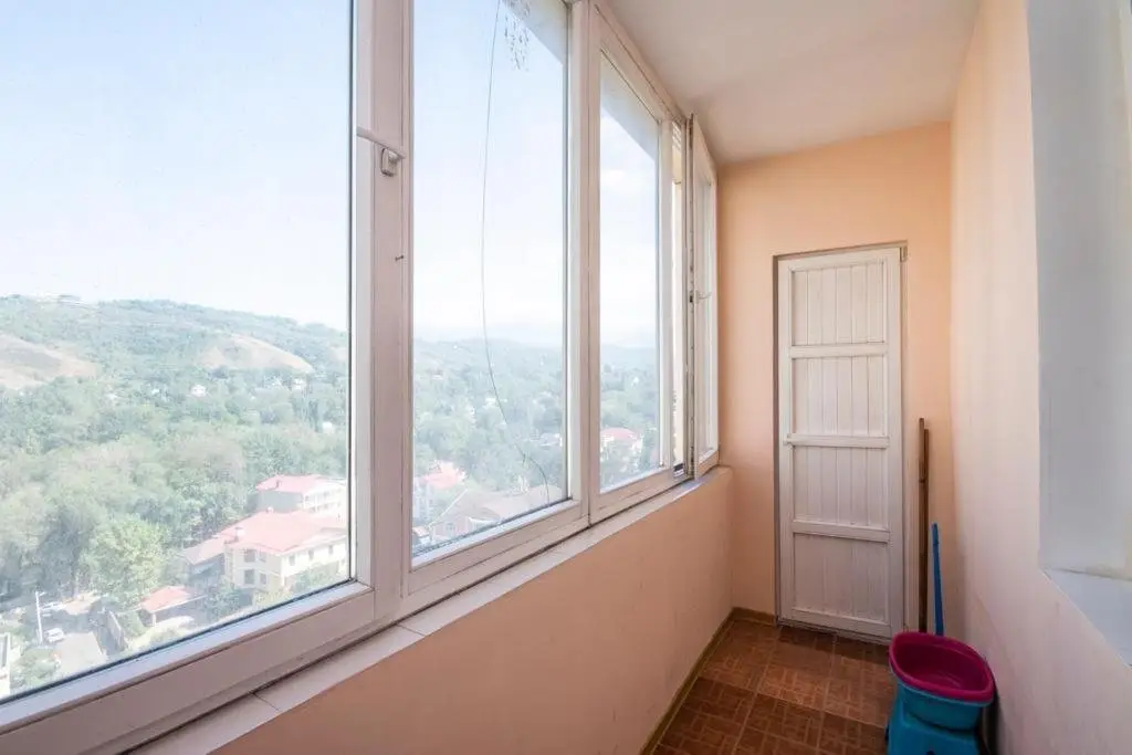Алматы: Almaty Towers Apartment-2