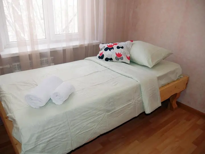 Алматы: Apartment on Satpaeva 78