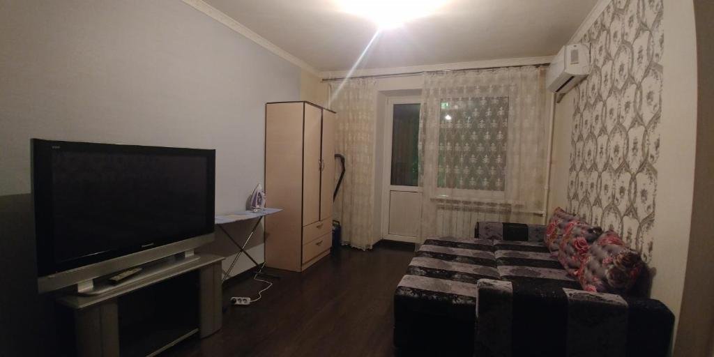 Алматы: Apartment on Timiryazeva 71