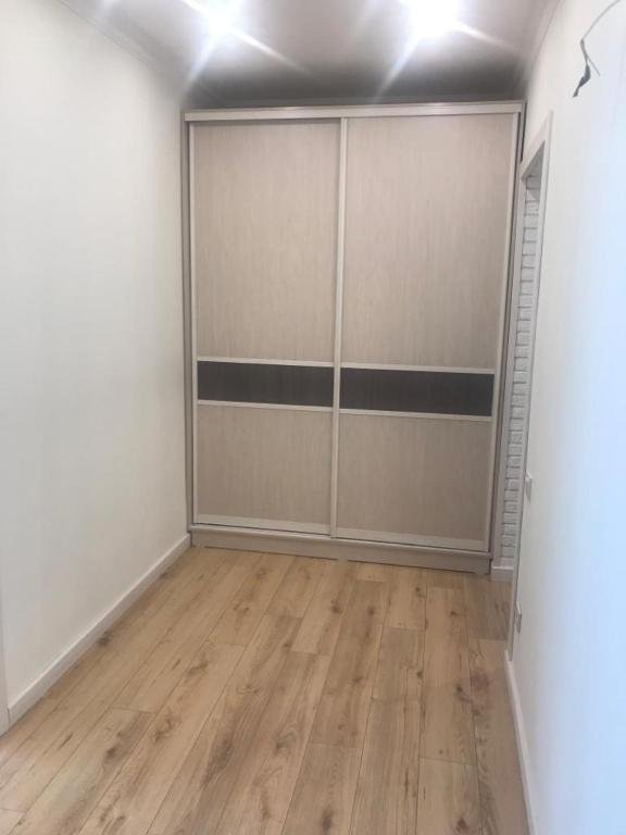 Алматы: Apartment on Brusilovksogo 167