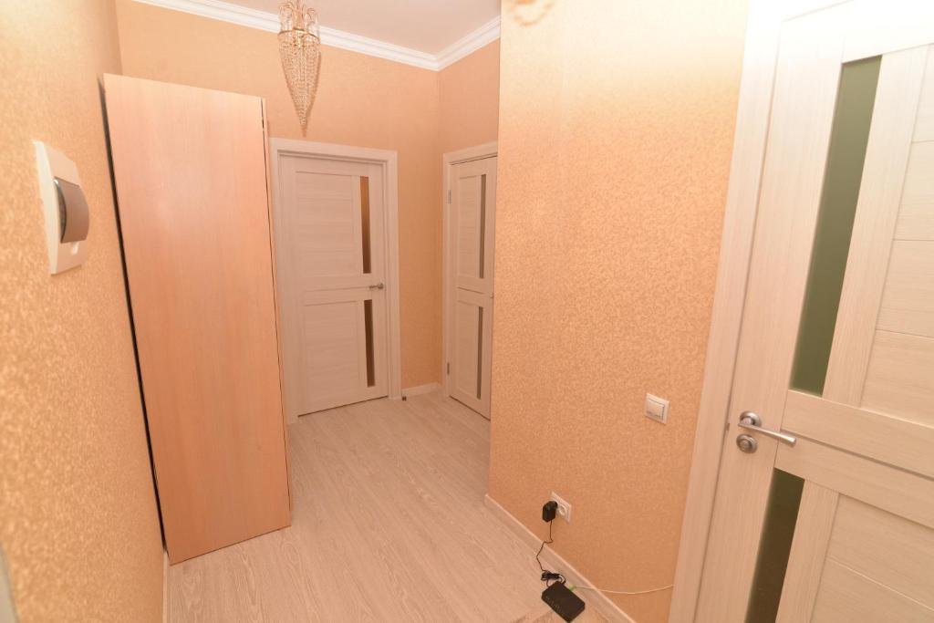 Астана: Apartamienty Na Ulitsie Turkiestan, 10