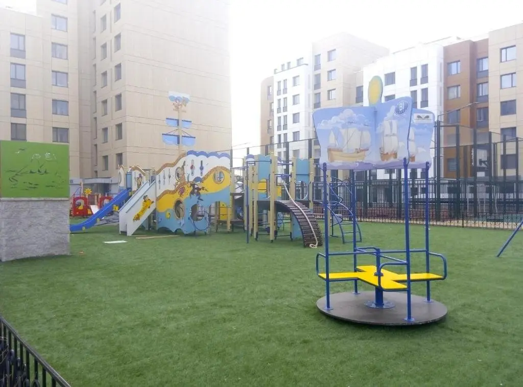 Астана: Expo Boulevard 2 Bedroom Apartment
