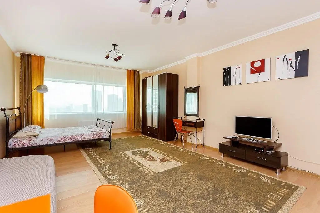 Астана: Apartment at Dostyk 5/1, 20 floor