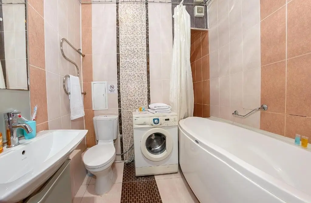 Астана: Apartment at Dostyk 5/1, 20 floor