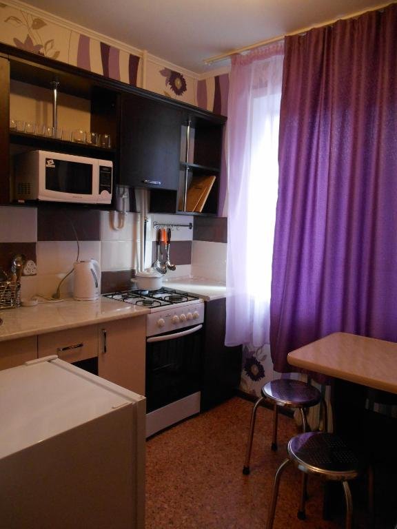 Петропавловск: Apartment on Internatsionalnaya 29