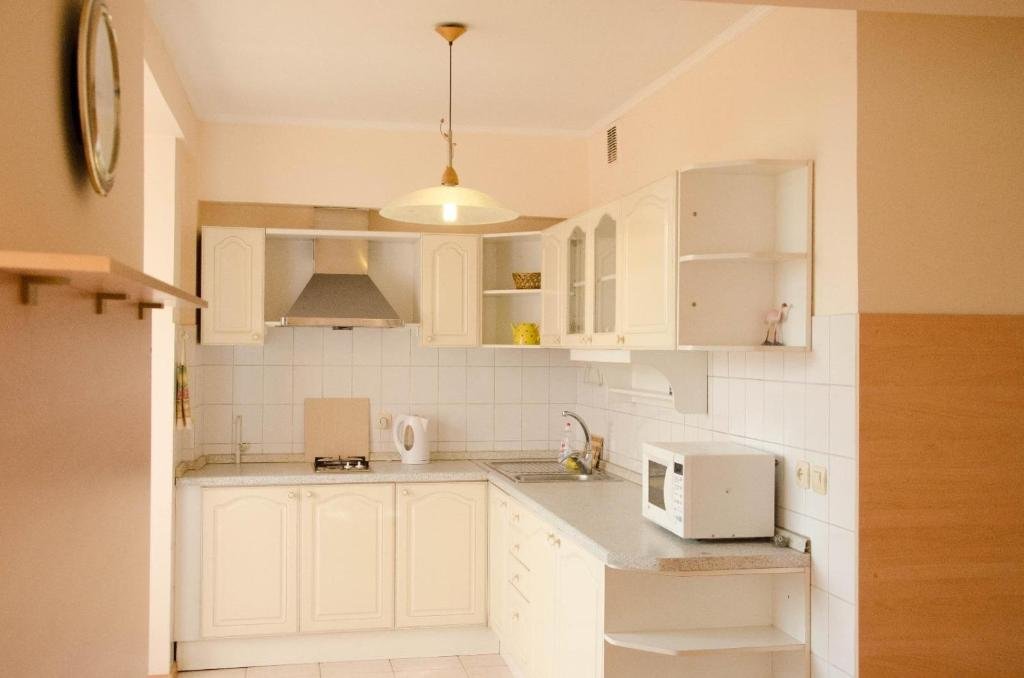 Алматы: Apartment on 141 Abai str.