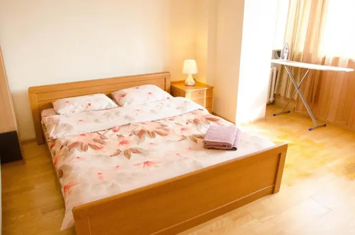 Алматы: Apartment on 141 Abai str.