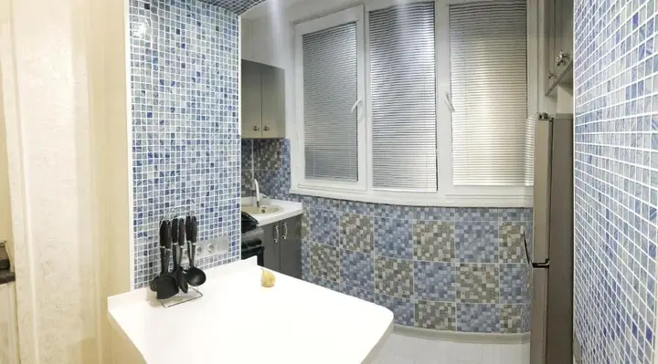 Алматы: Apartment on Mikrorayon 3