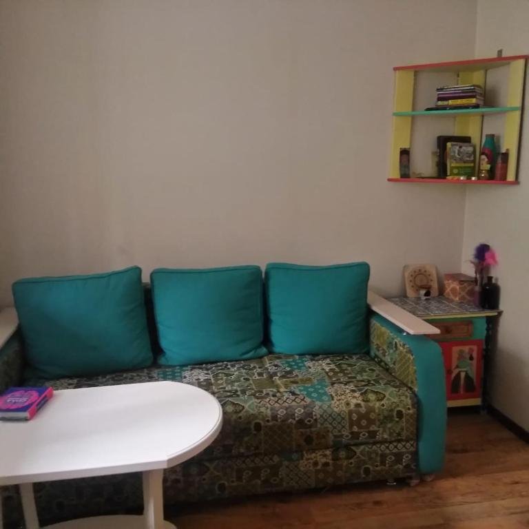 Алматы: Room On Vakhtangova 17A
