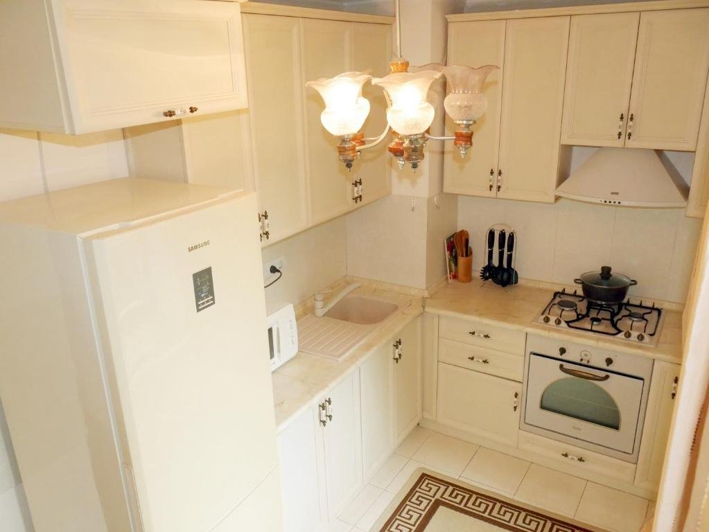 Алматы: Apartment on Jarokova 167