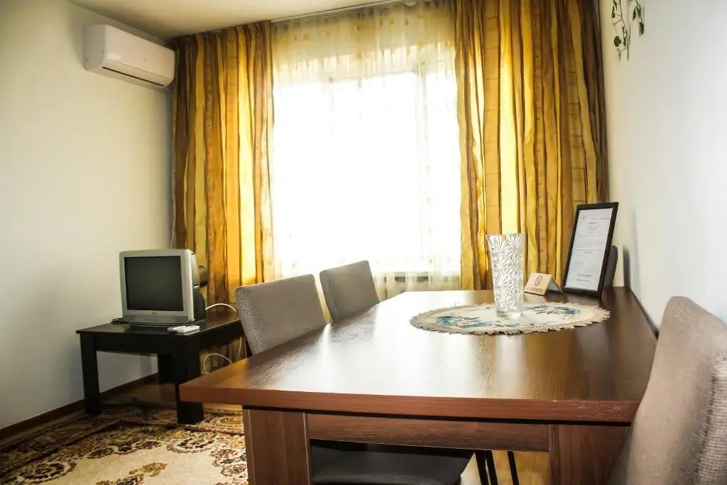Алматы: Apartments on Koktem2-3 Rich House