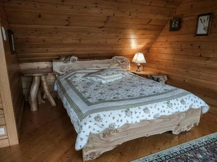 Алматы: Wooden Guest House