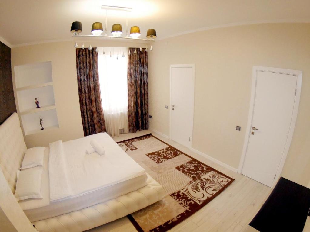 Алматы: 4-bedroom in Nurli-Tau