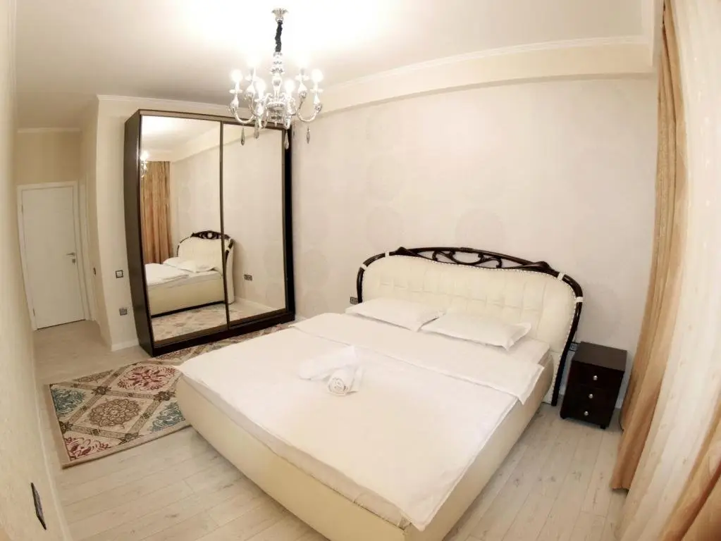 Алматы: 4-bedroom in Nurli-Tau
