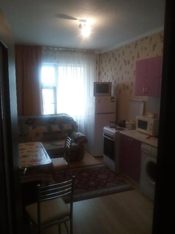 Астана: Apartment on Momysh Uly 23