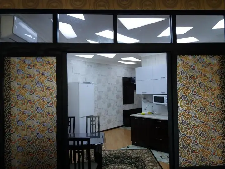 Алматы: Apartment on Zharokov 137 7 floor