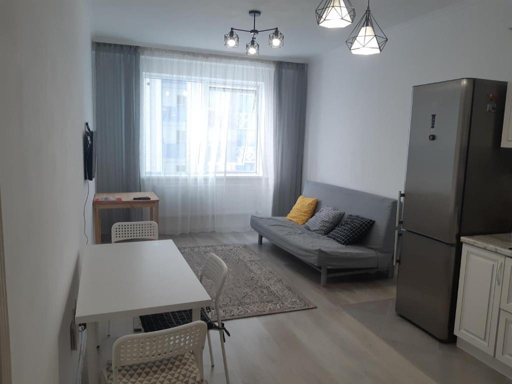 Астана: Comfortable apartment in millennium park 45 m2