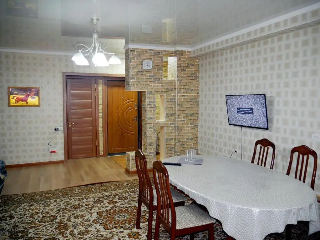 Алматы: Apartment on Masanchi 23