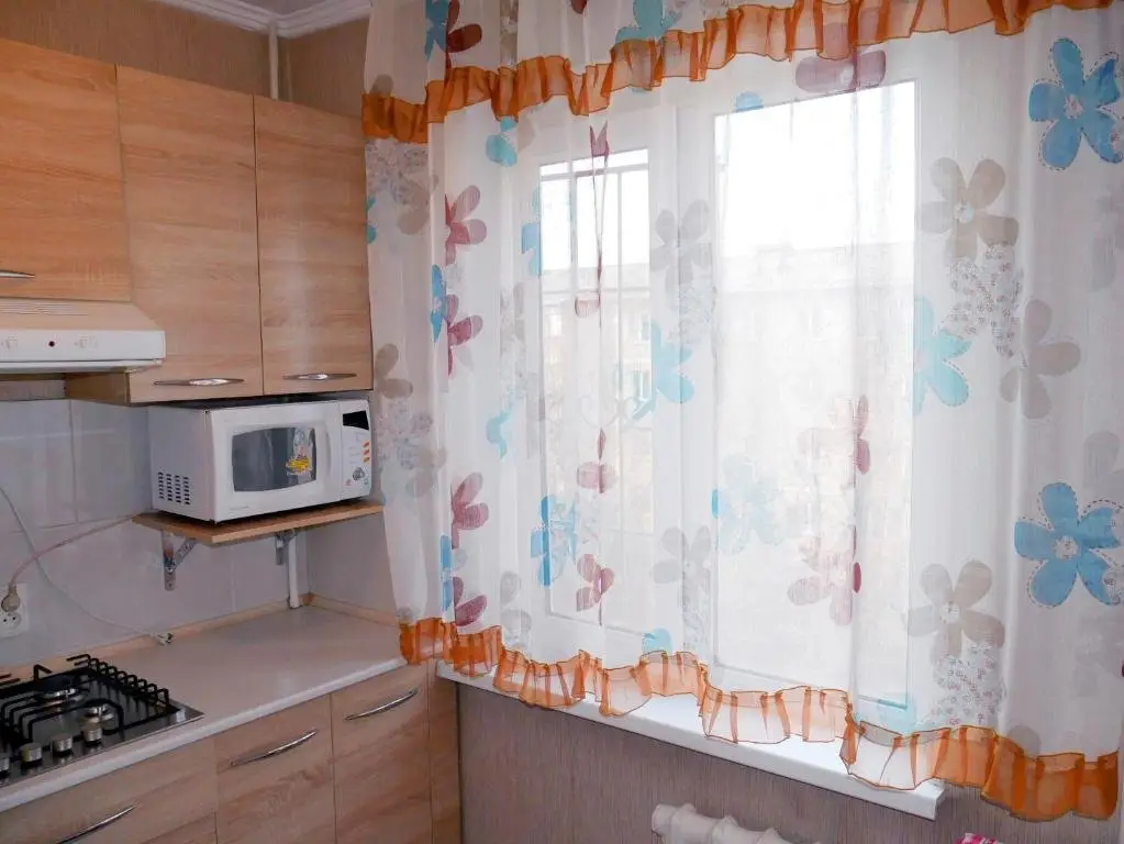 Алматы: Si Sinhai,18