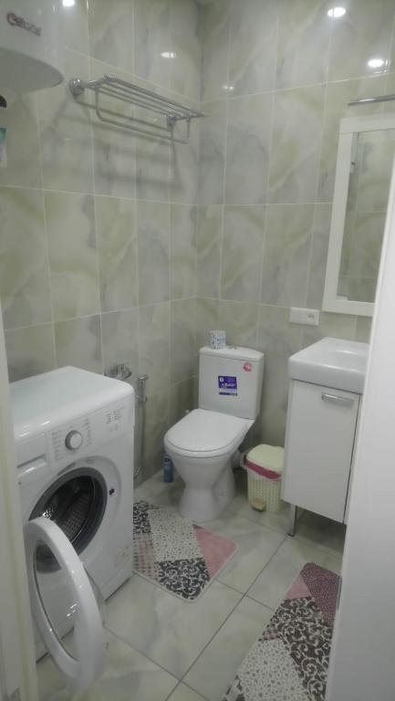 Караганда: Apartments on Buhar Zhiray 63/4