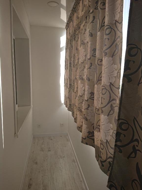 Караганда: Apartments on Buhar Zhiray 63/4