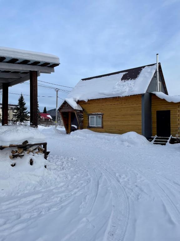Шерегеш: Chalet on Svobodnaya street