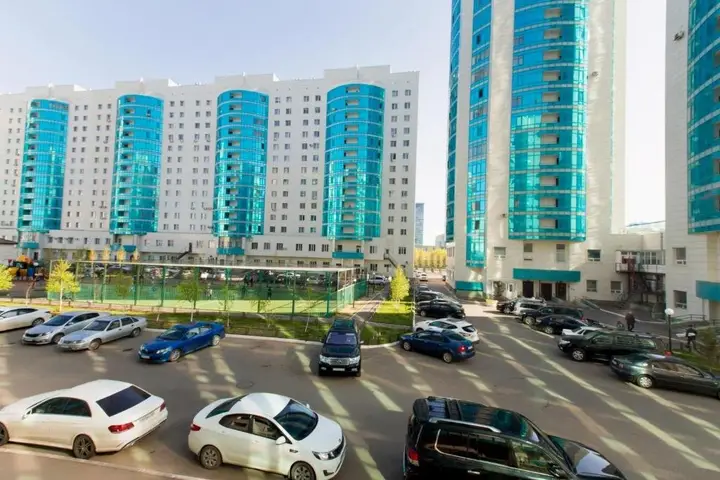 Астана: 2-room apartment on Saraishyk street, 5E, entrance 5