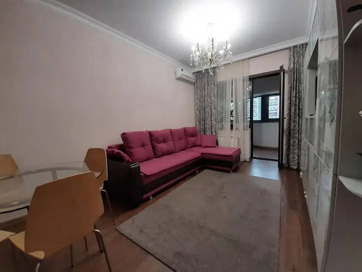Алматы: 3 room apartment in the center of Almaty 89