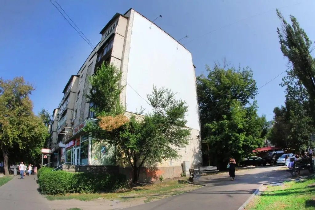 Алматы: Seifulin street 420