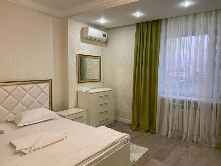 Атырау: Kulmanova 154, Apartment in the middle of the city