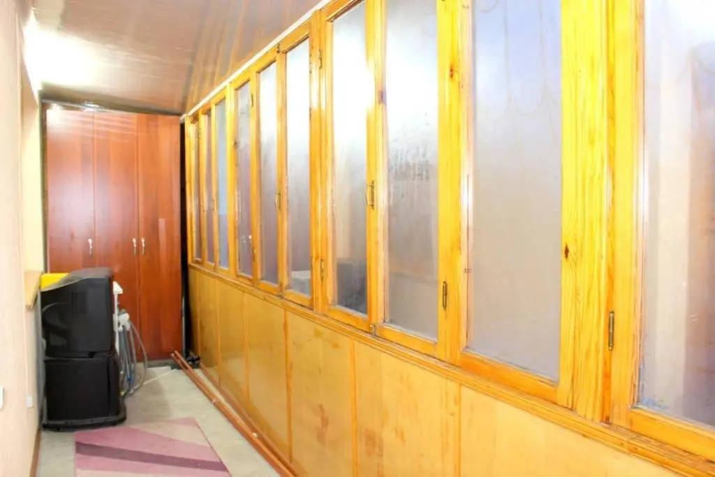 Алматы: Apartment on Rozibakieva, 273