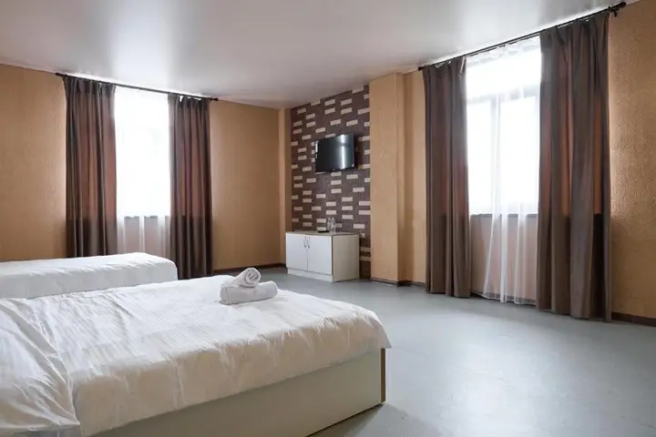 Алматы: 7Days Hotel