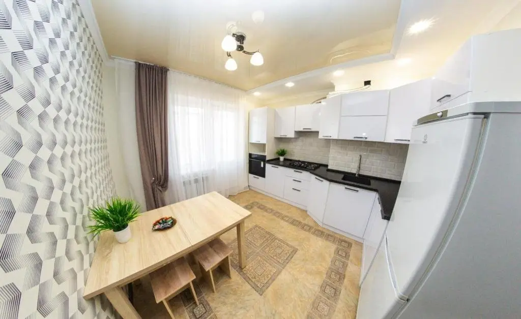 Уральск: Apartment on Myrza Ali 30/1