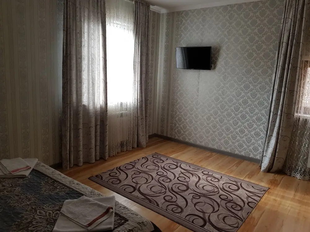 Алматы: Mini Hotel Leila