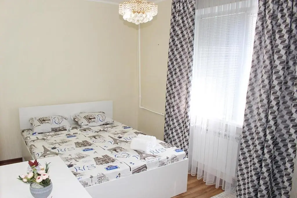 Алматы: Apartment on Samal 2-25
