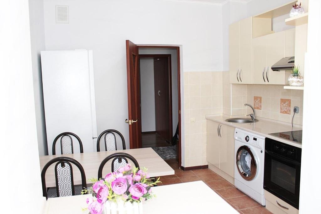 Алматы: Apartment on Samal 2-25