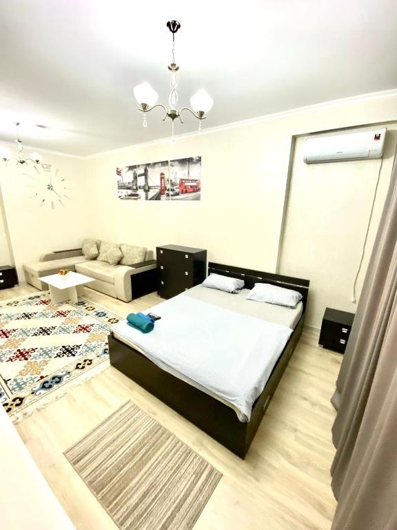 Актау: Trillioner Apartment 43