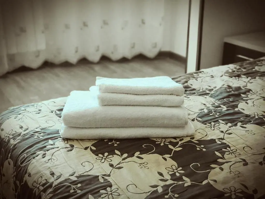 Алматы: Apartment with 1 bedroom Shakhristan