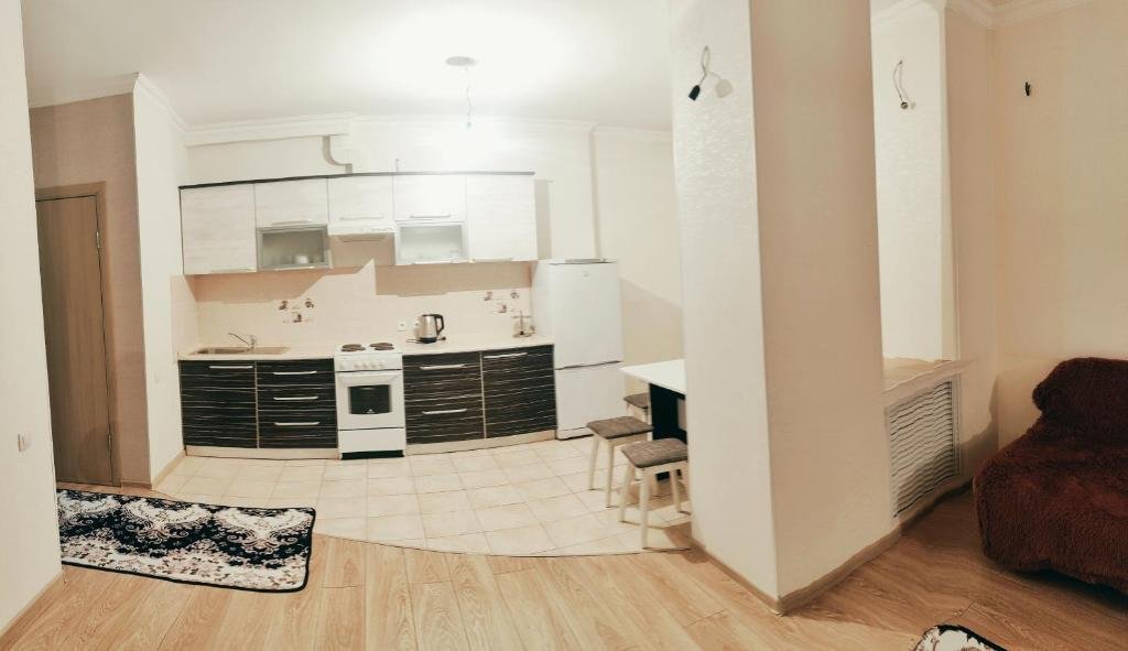 Астана: 2-room apartment on Saryarka Avenue, 1A