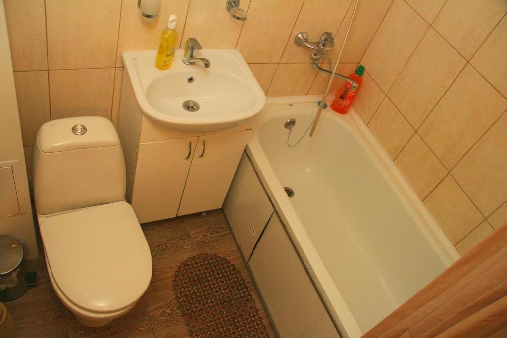 Алматы: Apartments Nauryzbai Batyr St 148