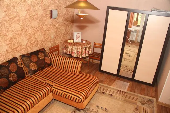Алматы: Apartments Nauryzbai Batyr St 148