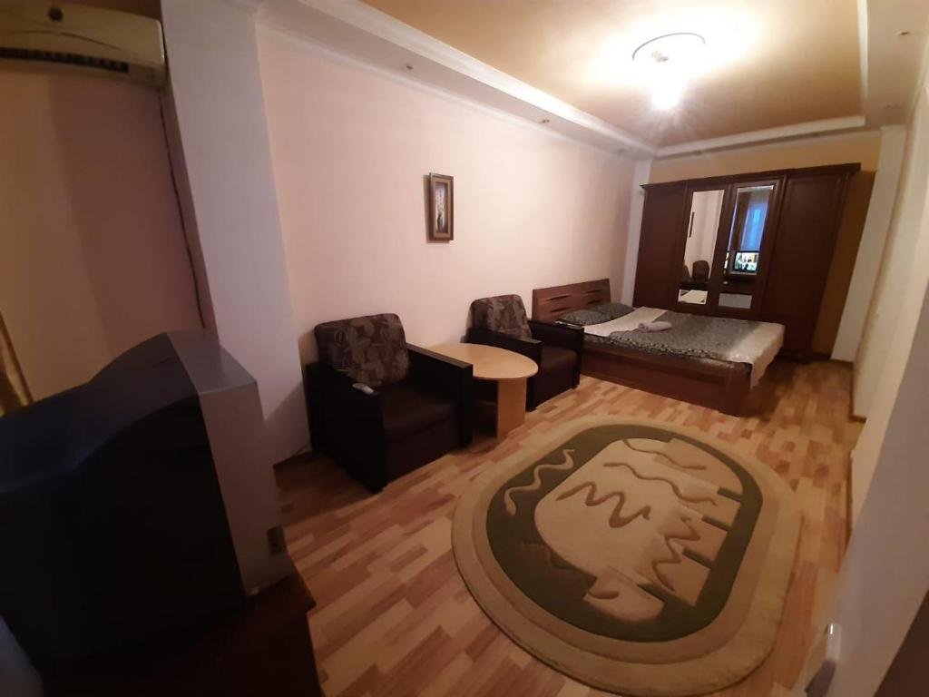 Атырау: 45? - 20