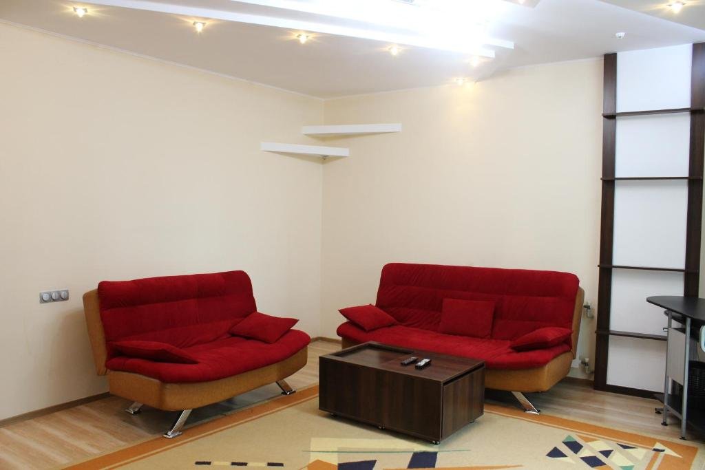 Алматы: Apartment on Dostyk 162-87