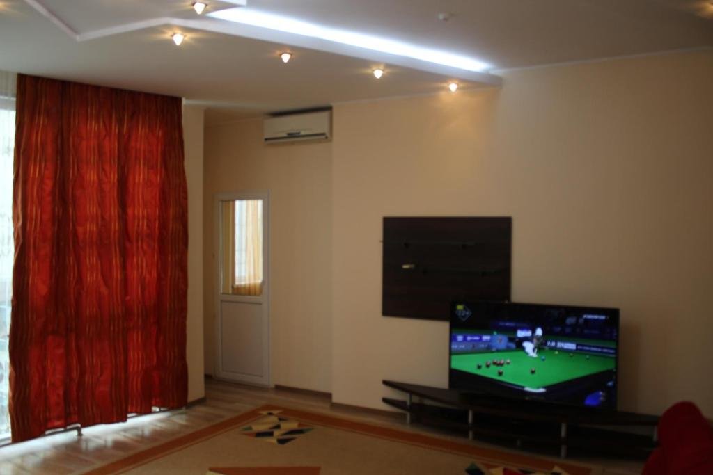 Алматы: Apartment on Dostyk 162-87