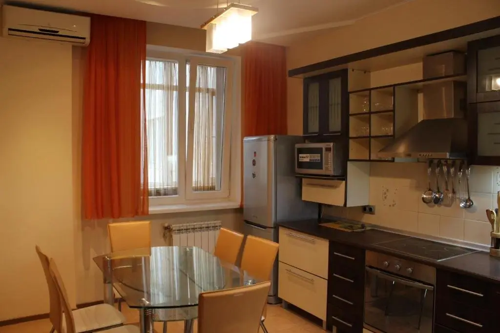 Алматы: Apartment on Dostyk 162-87