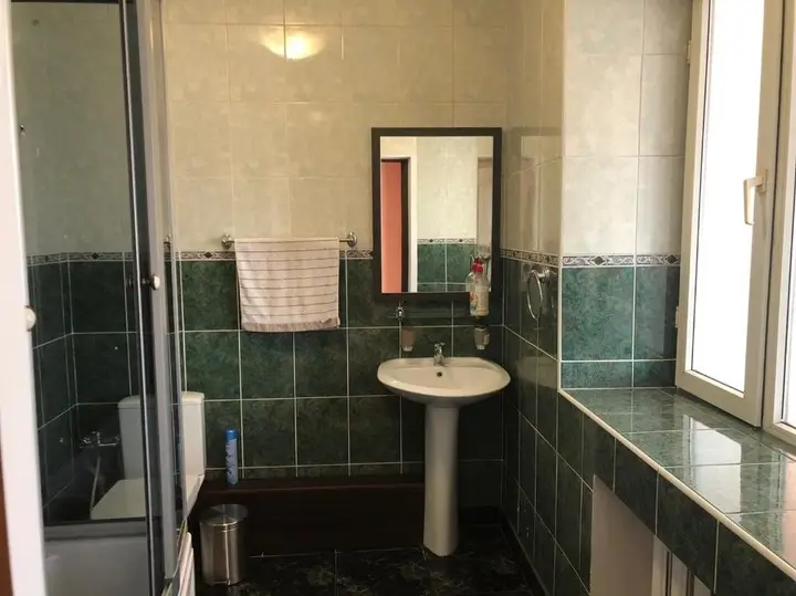Алматы: Almaty Guest House